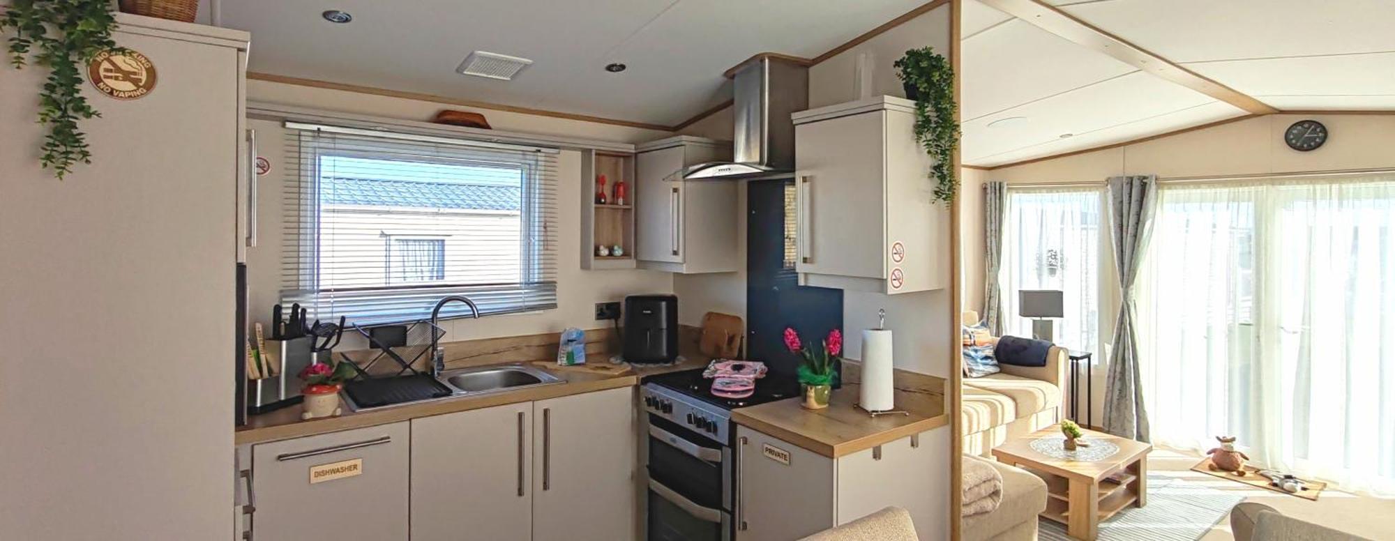 Eagle'S Den Caravan Лосимът Екстериор снимка